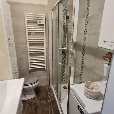 Apartament T2 Bord De Climatise *