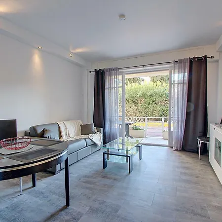 Apartment T2 Bord De Climatise Juan-les-Pins